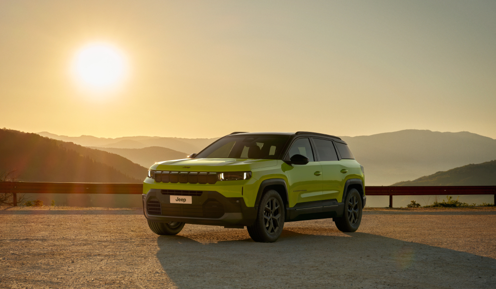 Jeep Compass Mhev My26 1000x583 Slider Mp Tablet Portrait