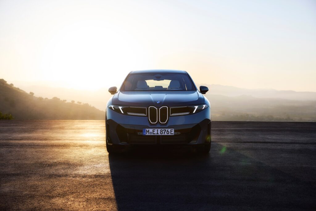P90615640 Lowres The New Bmw Ix3 50 X