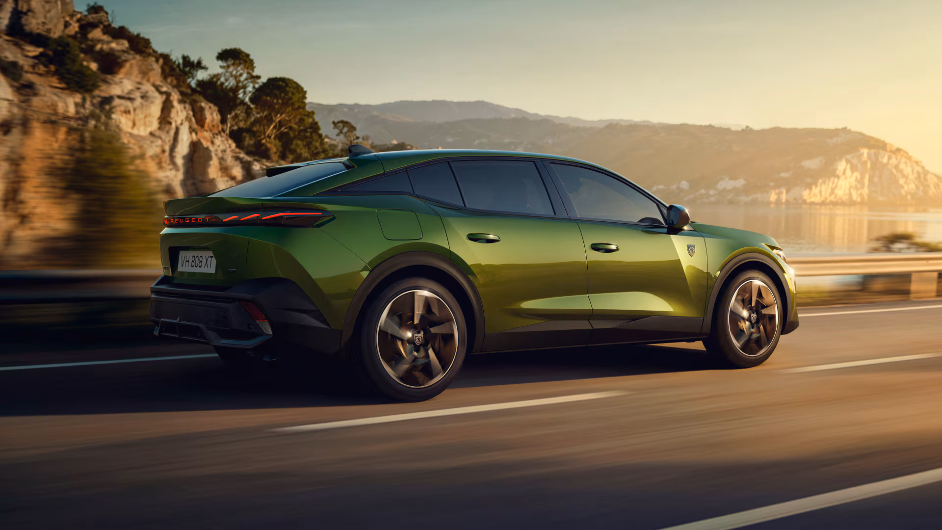 Peugeot E408 Reveal Switch Electric D 1920x1080