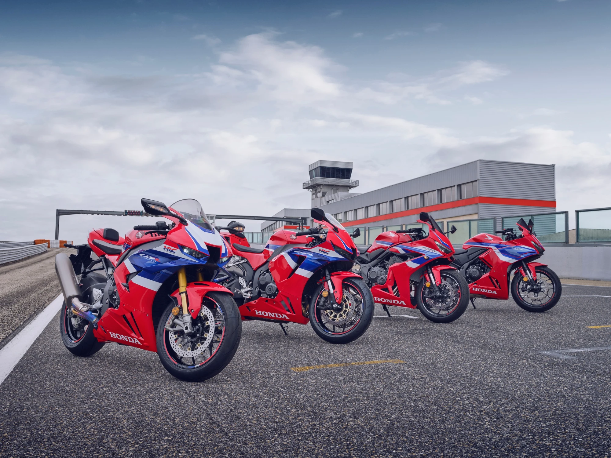 24ym Cbr Range 01 0011 250908 286