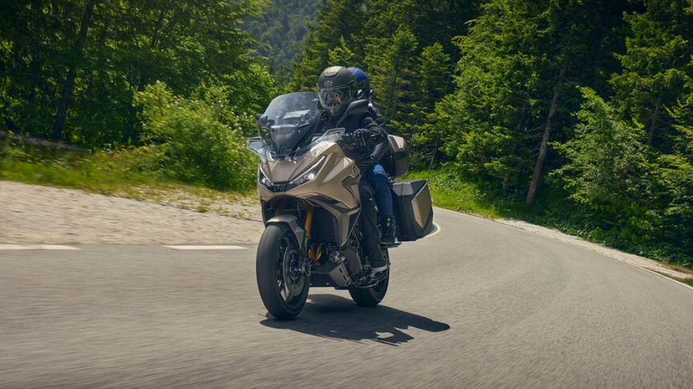 Honda Nt1100 Image 3
