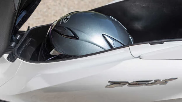 Honda Pcx125 02