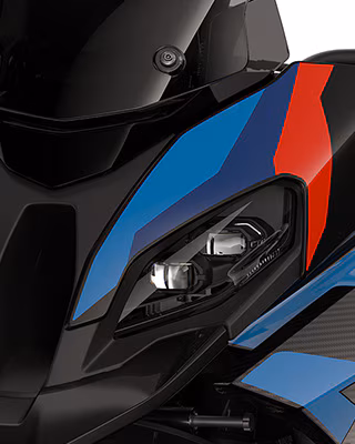 Nsc Multigallery 07 S M1000xr P0n3s.jpg.asset.1698309751043